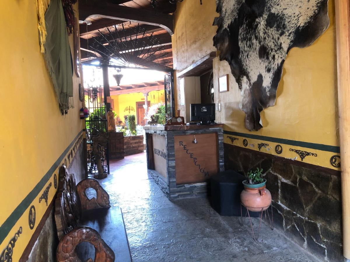 Hotel Quinta Angelica マサミトラ エクステリア 写真