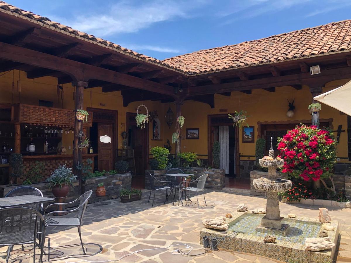Hotel Quinta Angelica マサミトラ エクステリア 写真